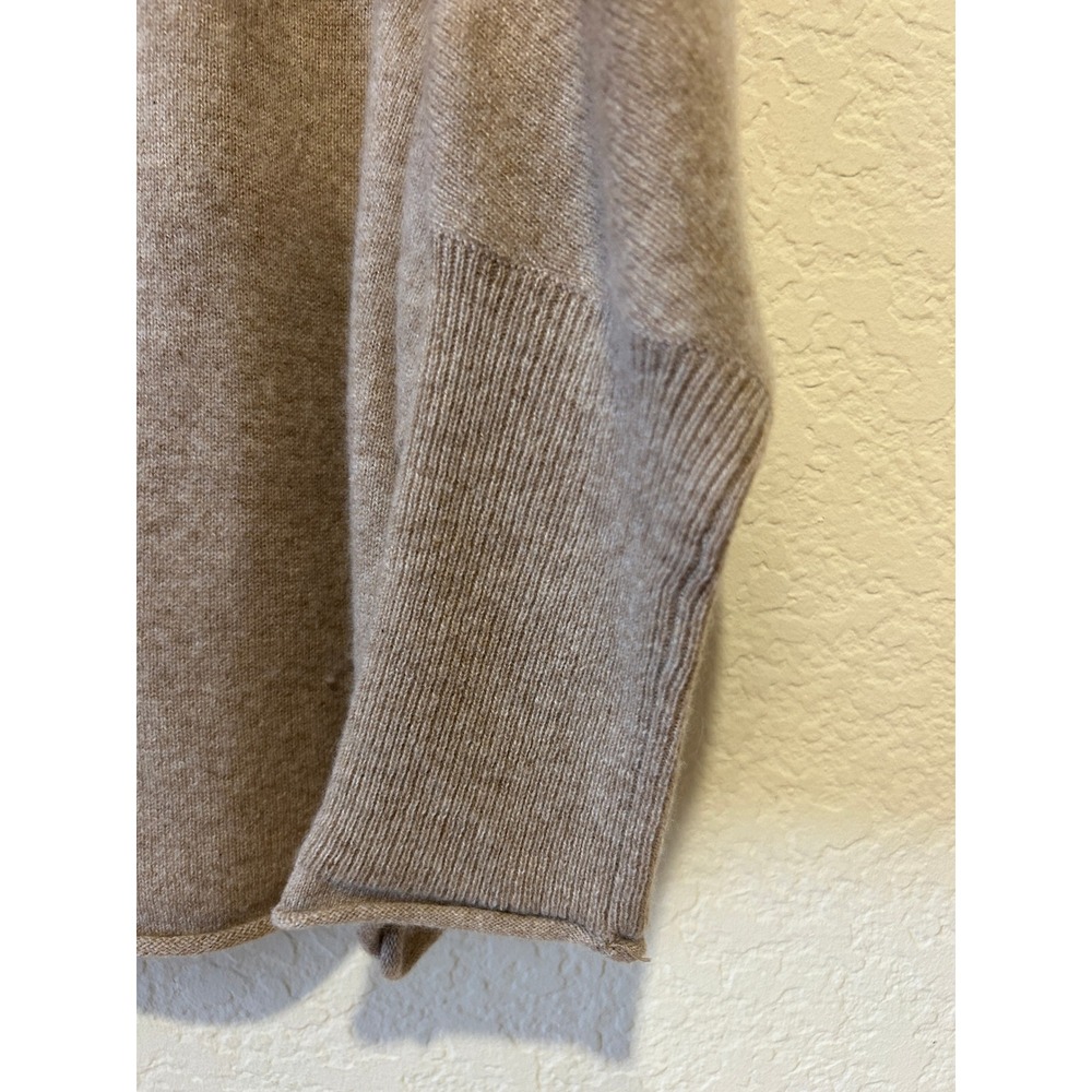 Quince Sweater Sz S/M Oatmeal Mongolian Cashmere Batwing Quiet Luxury Minimalist - Picture 4 of 9